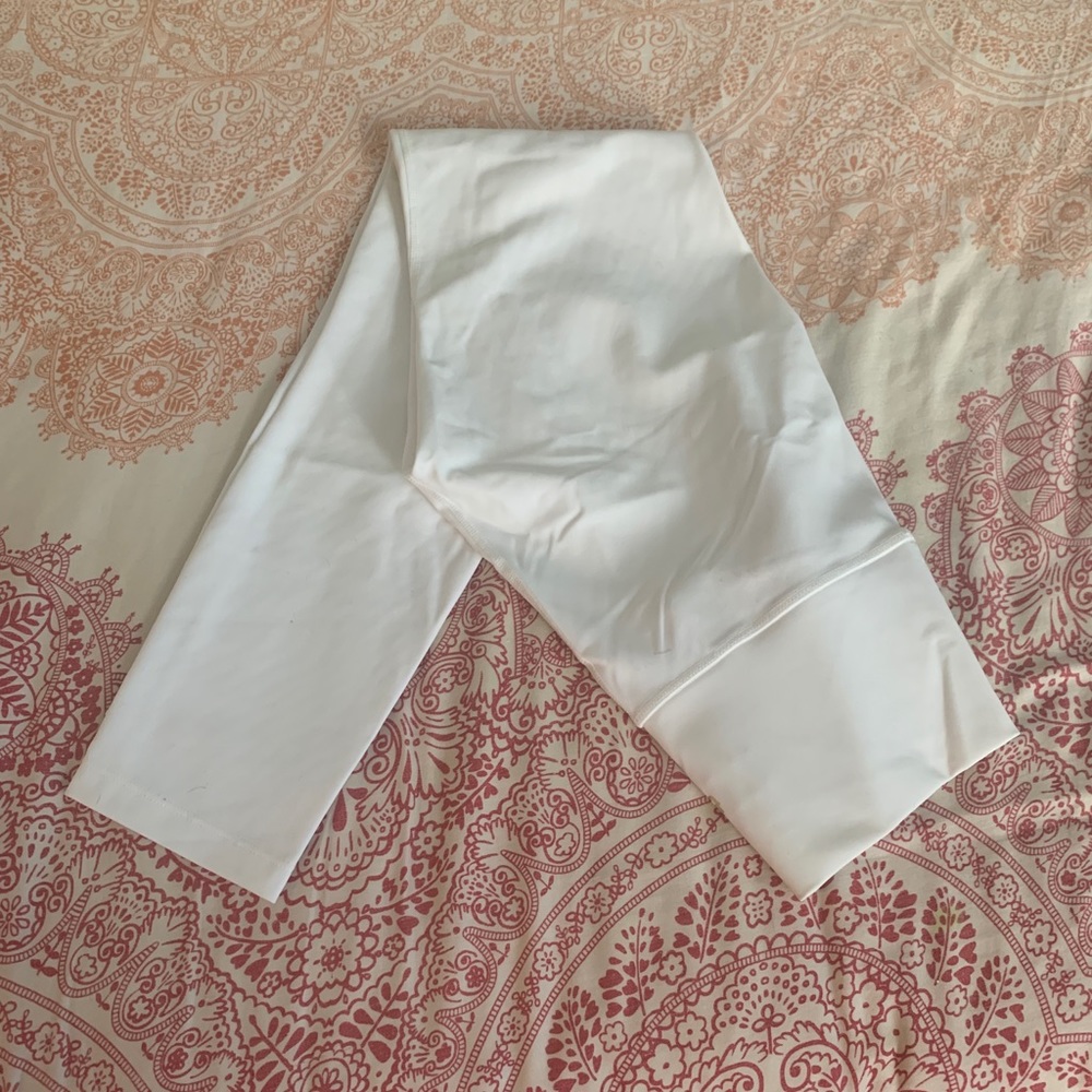 NWOT Spiritual Gangster leggings